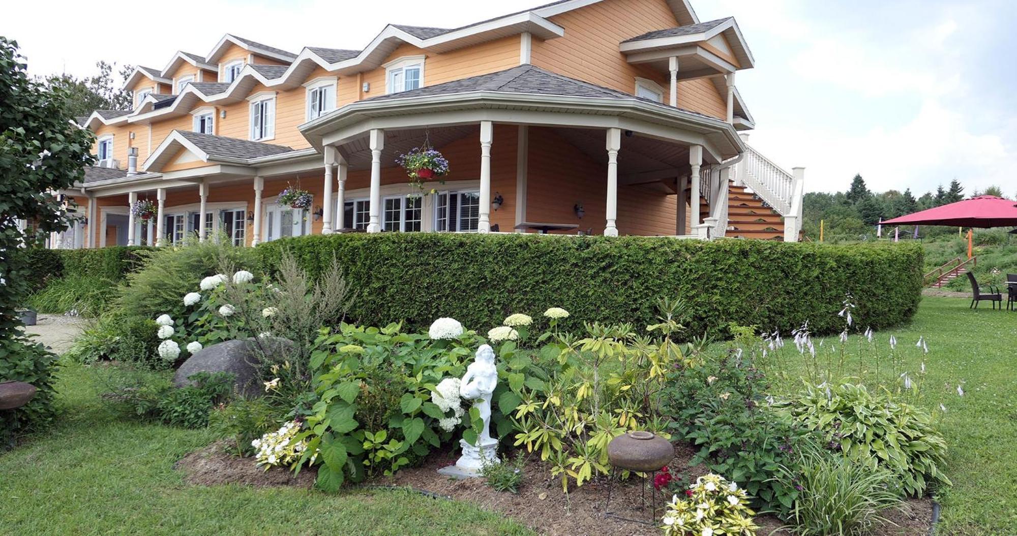 Auberge La Daina 拜圣保罗 外观 照片